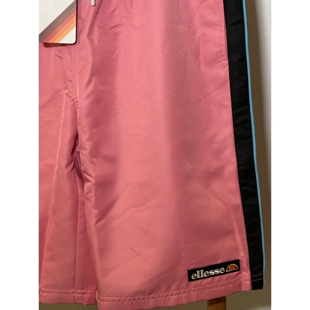 Ellesse Men's Tennis Shorts Pink with Black and Blue stripe size Small NWT‎
